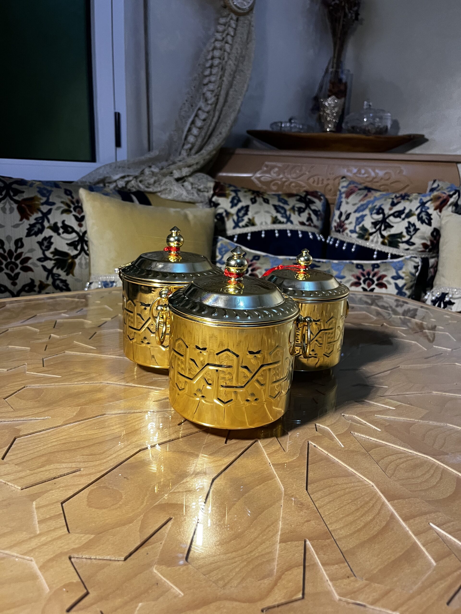 Trio de Bonbonnières Marocaines Artisanales – Élégance Traditionnelle